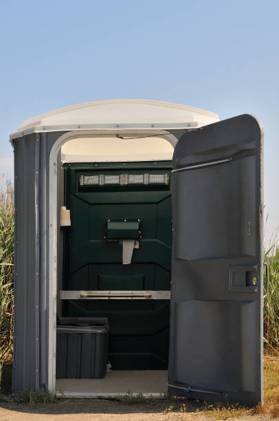 Portable Toilet Options We Offer in Silver Hill, MD